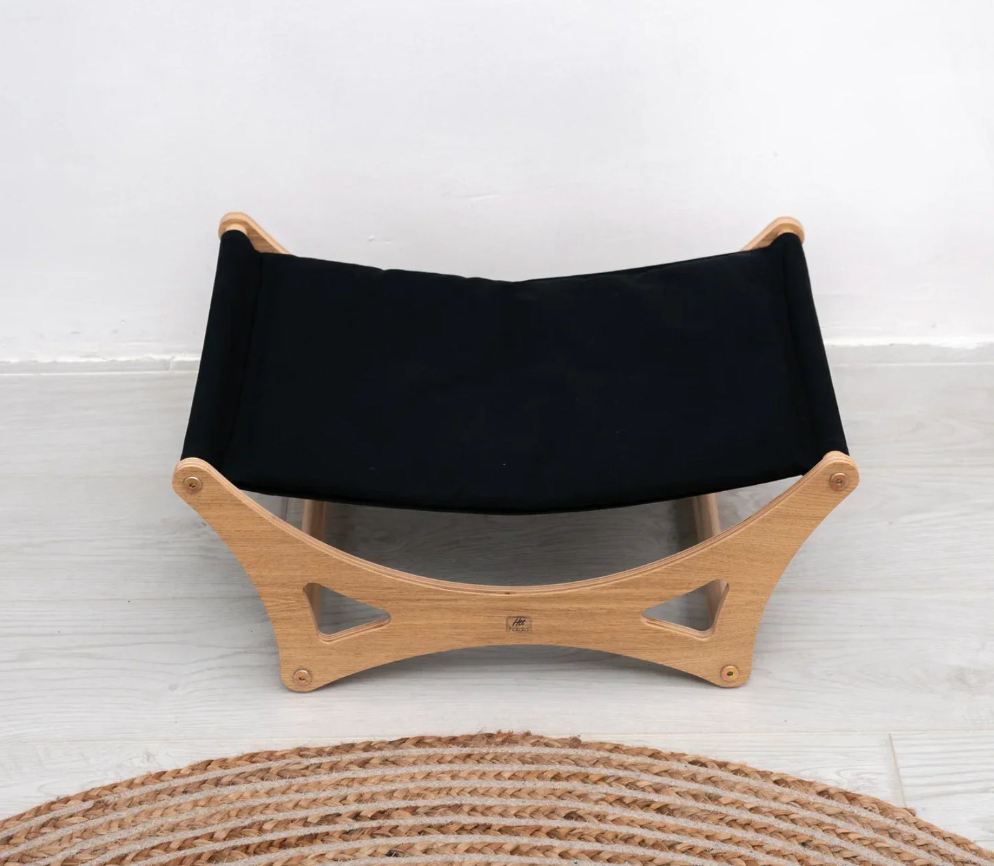 Cama Suspensa de Madeira para Pet - STOA HOME DESIGN