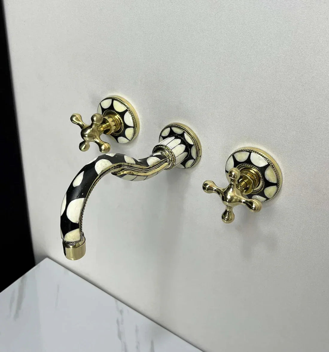 Torneira de Parede - STOA HOME DESIGN