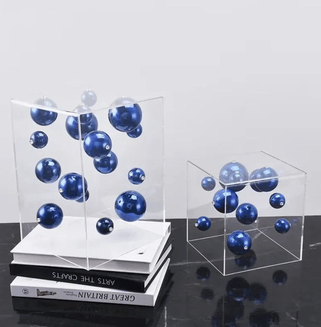 Caixa de Acrílico Transparente com Esferas de Metal - STOA HOME DESIGN