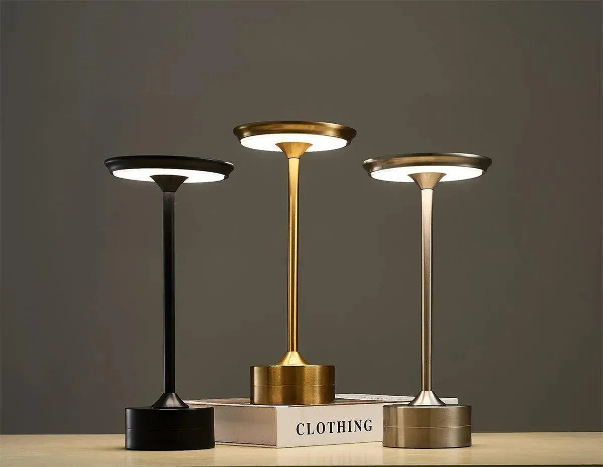 Luminária com Sensor de Toque LED - STOA HOME DESIGN